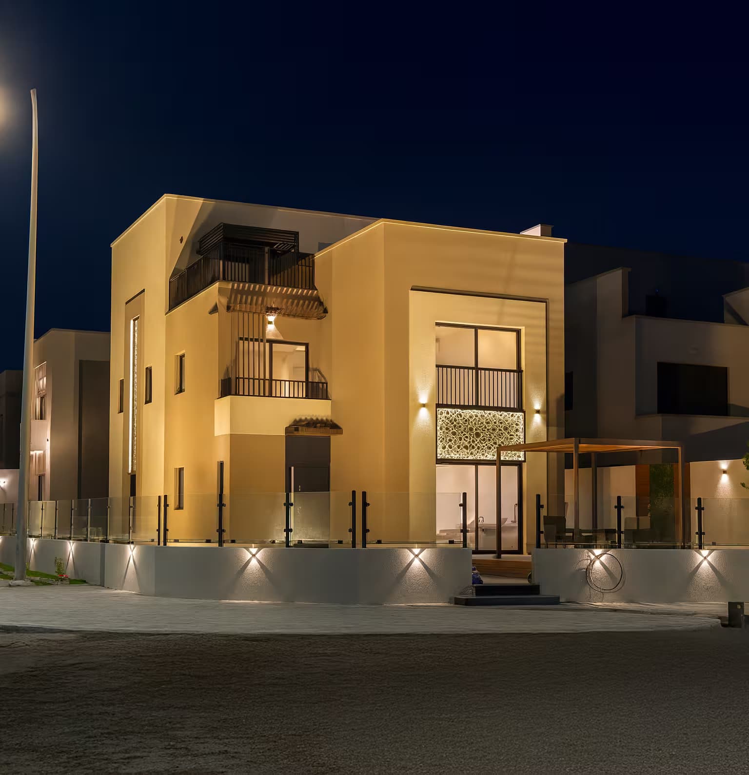 نمو الأحساء العقاري